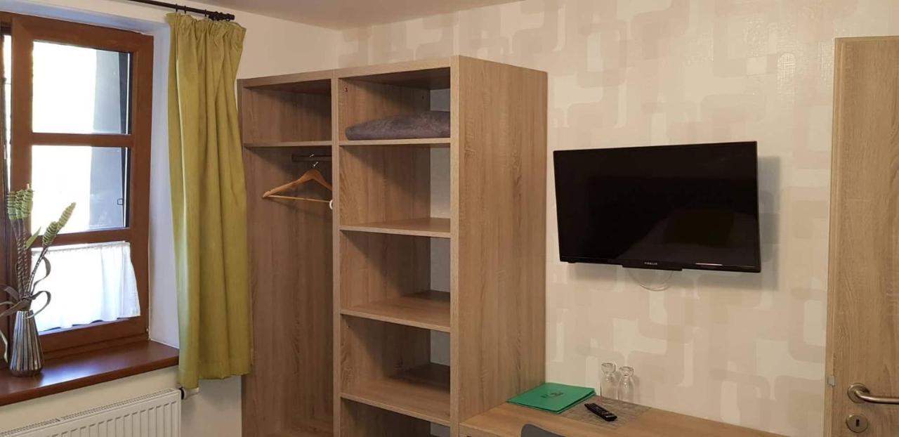 Restaurace A Penzion Bludovecek المظهر الخارجي الصورة
